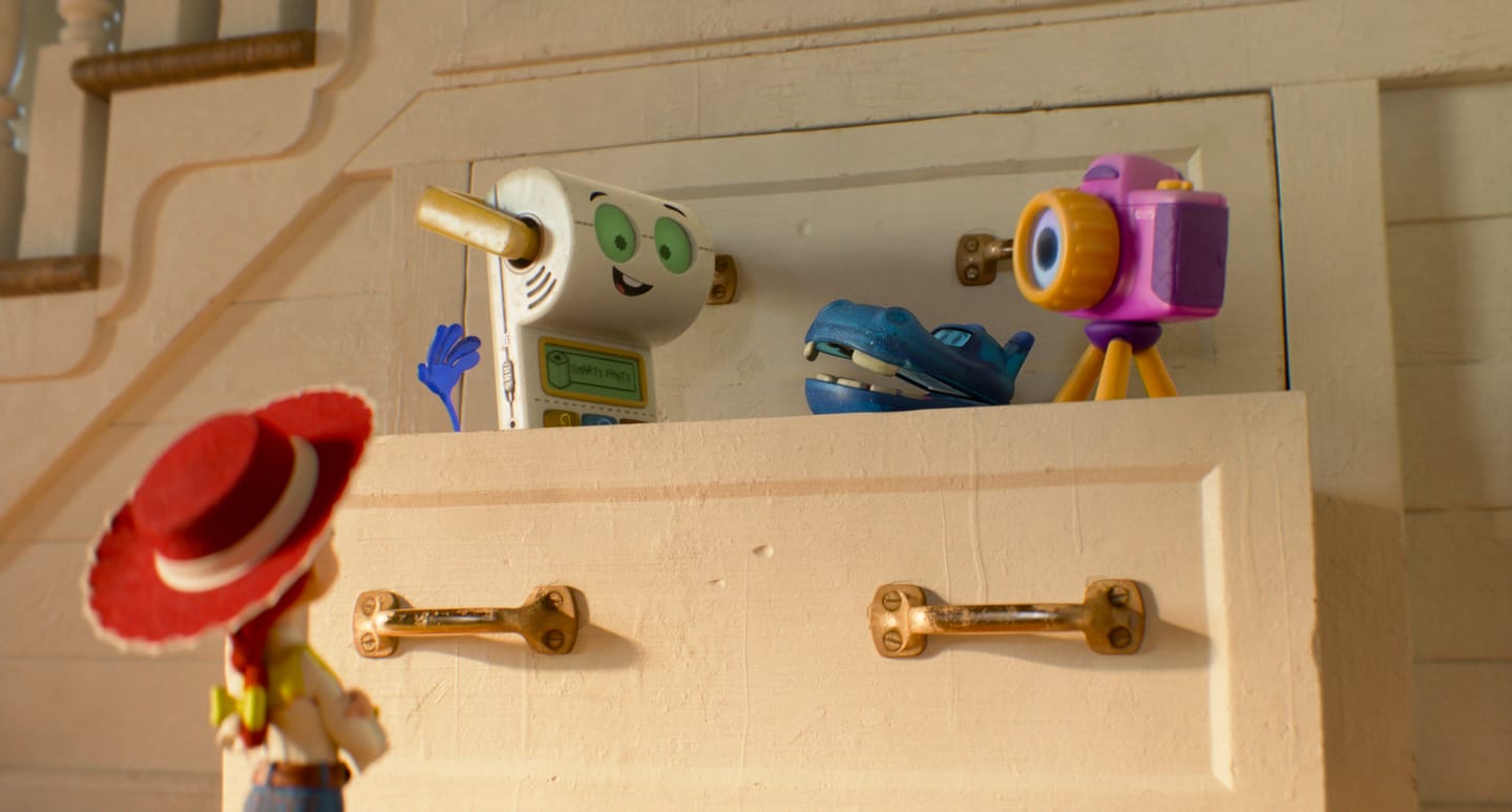 (L-R): Jessie, Smarty Pants, Atlas, and Snappy in Disney and Pixar's TOY STORY 5. Photo courtesy of Pixar. © 2026 Disney/Pixar. All Rights Reserved.